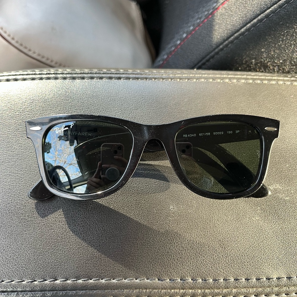 Ray Ban Wayfarer Polarized Sunglasses
